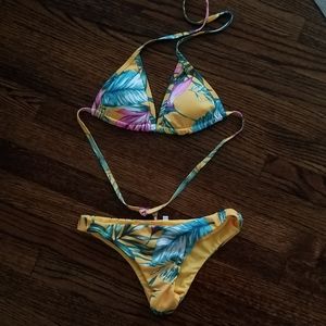 Tropical floral bikini